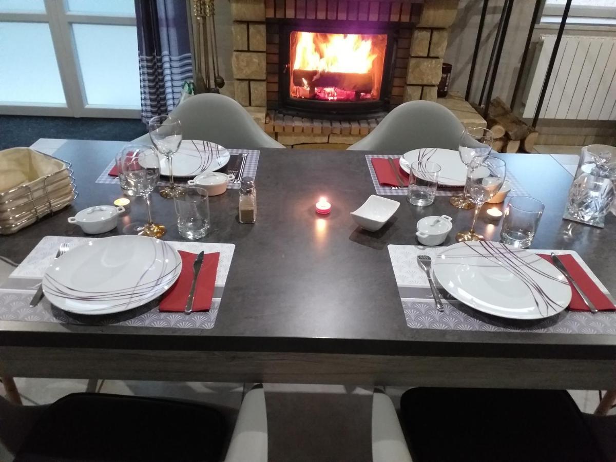 Bed and Breakfast Au Petit Bonheur Saint-Martin-du-Frene Zewnętrze zdjęcie